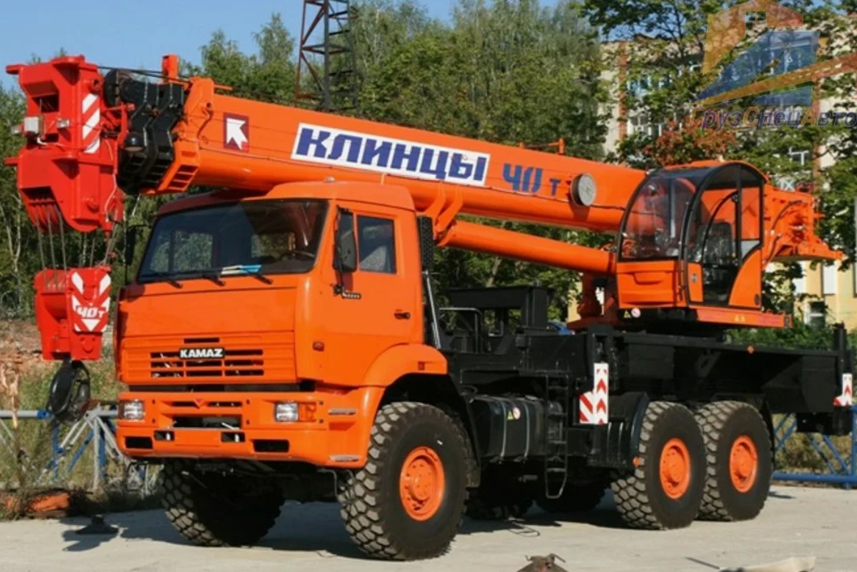 Автокран КАМАЗ 65222